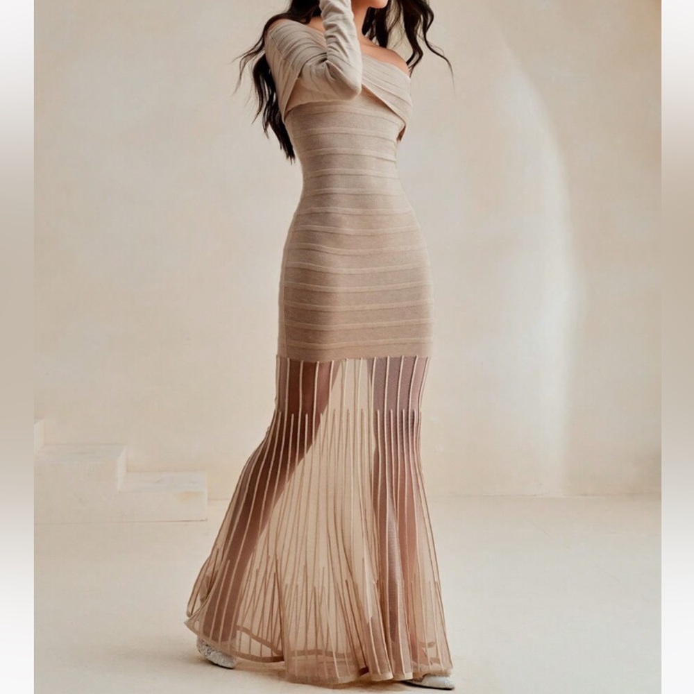 NWOT SIZE L Elegant Semi Sheer Bottom Beige Maxi Dress